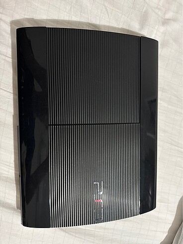ps3 süper slim kasa içinde 7 oyun var temiz çalışıyor 2 kollu ko