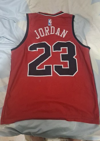 Kırmızı Bulls 23 Basketbol Forması - Görsel 2