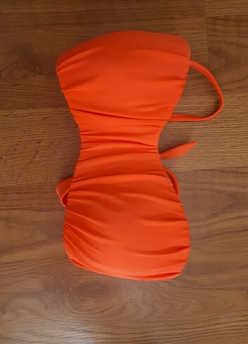 Penti bikini üstü 
