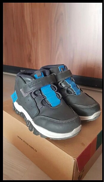 Çocuk bot