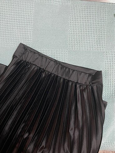 Siyah midi boy etek - Görsel 3