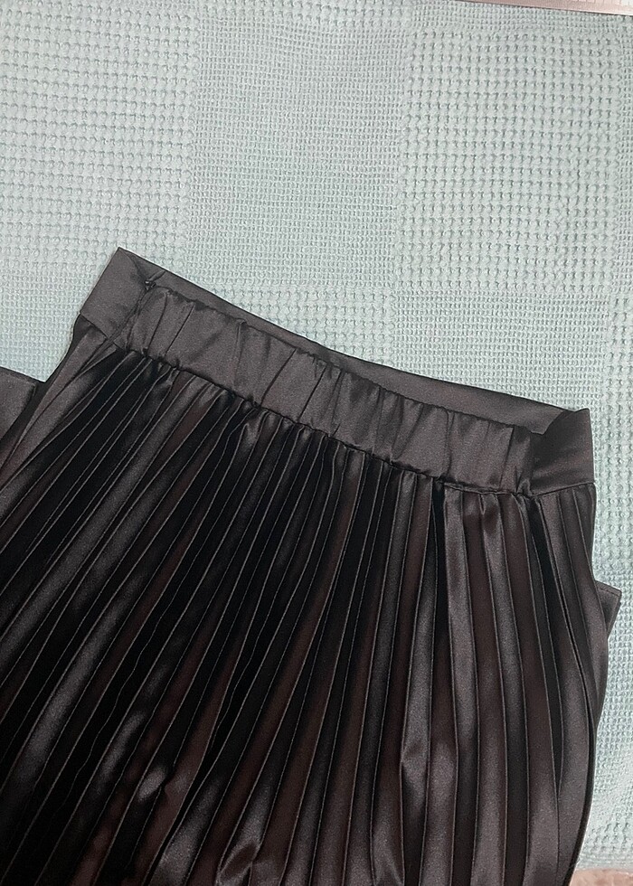 Siyah midi boy etek - Görsel 3