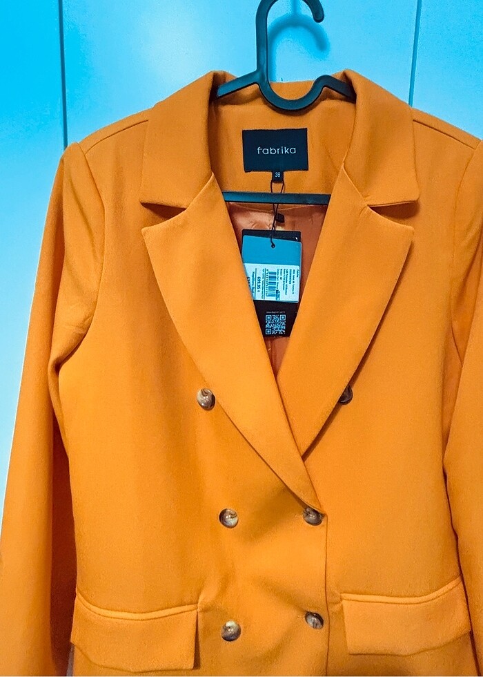 Turuncu ceket / Fabrika - Görsel 3