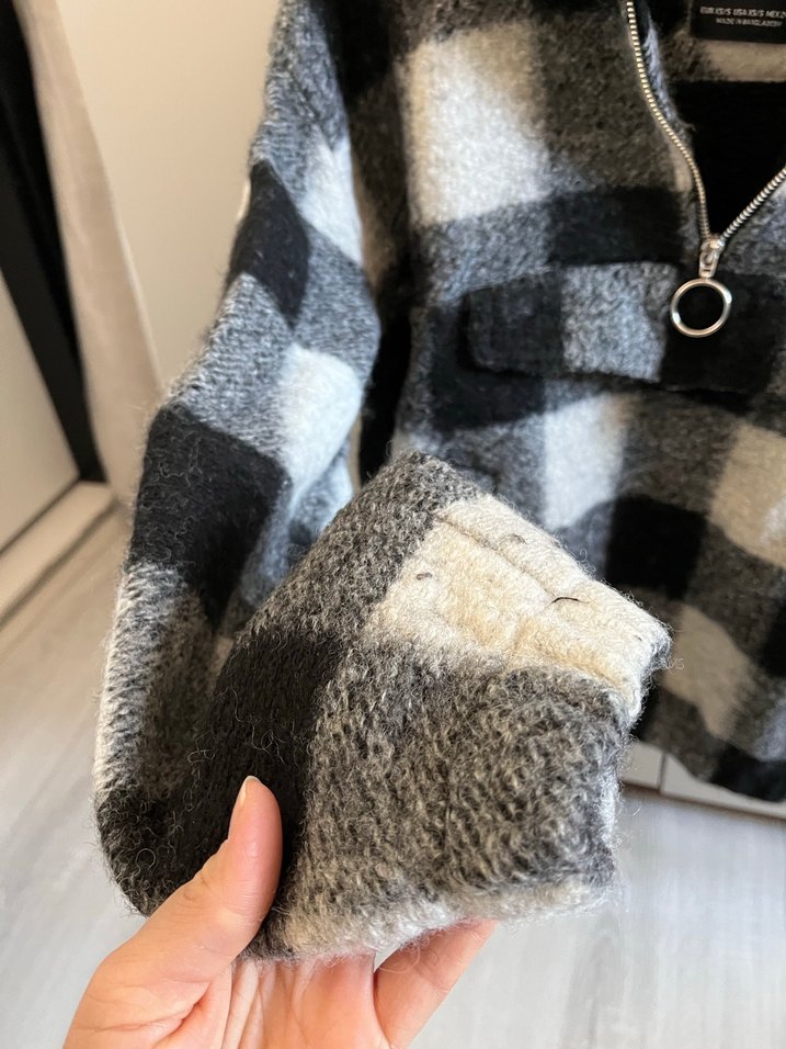 Gri Ekoseli kadın polar - Görsel 3
