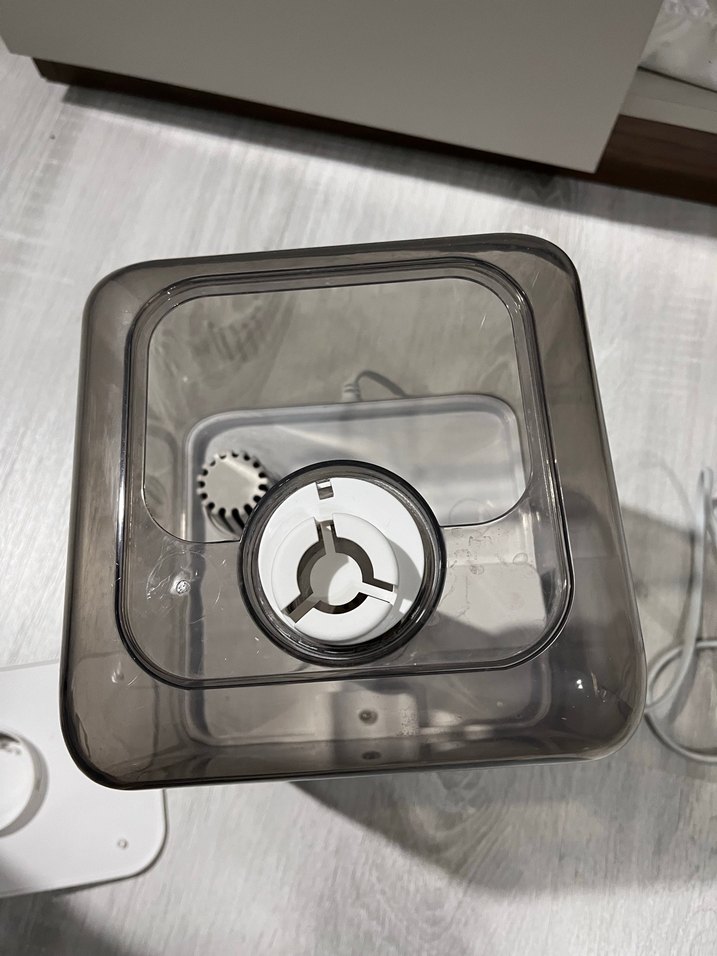 Beyaz ve Gri Hava Temizleyici ve Nemlendirici - Görsel 3