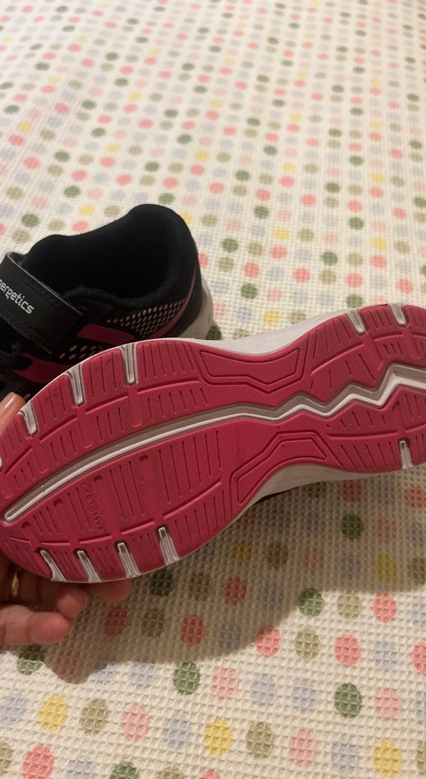 Yurtdışından alınan ve çok az giyilen marka spor ayakkabı - Görsel 3