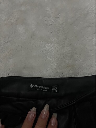Stradivarius deri etek