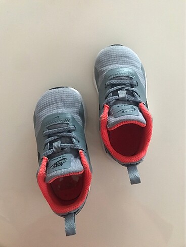 22 Beden gri Renk Nike spor ayakkabı