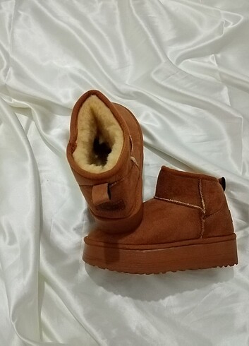 39 Beden Ugg platform bot 