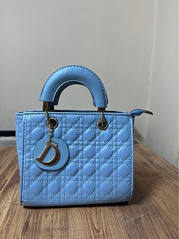 Dior çanta