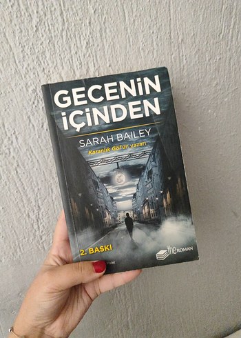Gecenin İçinden - Sarah Bailey