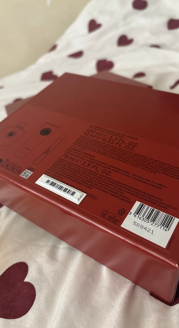 Burberry Goddess Kadın Parfüm - Görsel 3