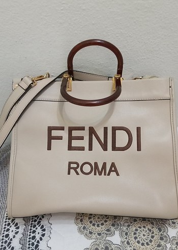 Bej Deri Fendi Roma Kadın Çanta