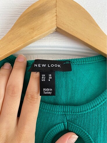 New Look New Look önü dekolteli crop