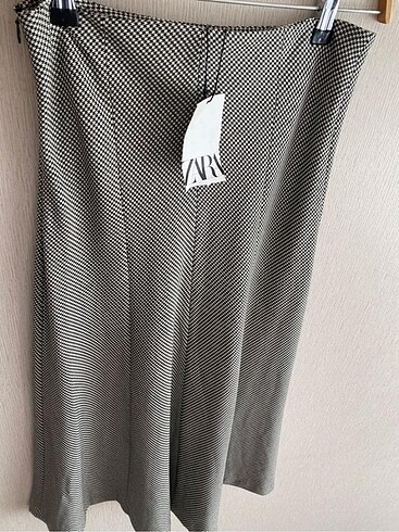 Zara Etek