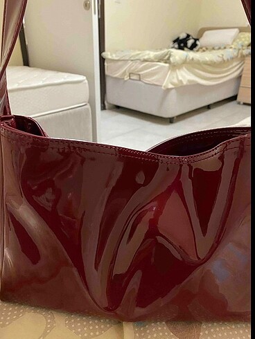 Bordo askılı çanta