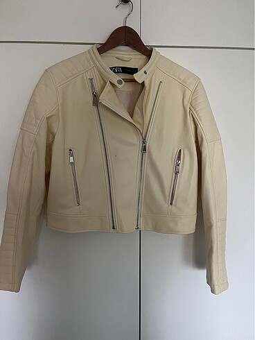 ZARA KREM DERİ CEKET
