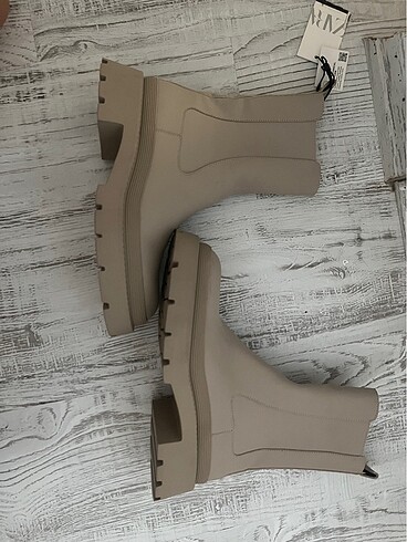 Zara ZARA BOT