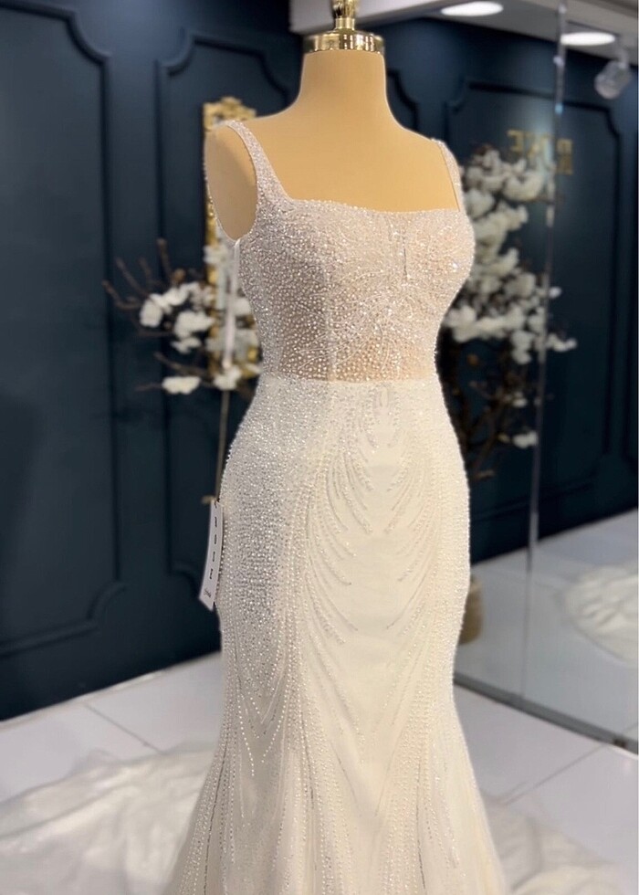 Kalın askılı balık gelinlik - Görsel 2