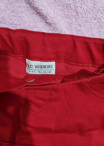 4 Yaş Beden Kız Çocuk Kırmızı Düğmeli Etek lc waikiki 4 yas