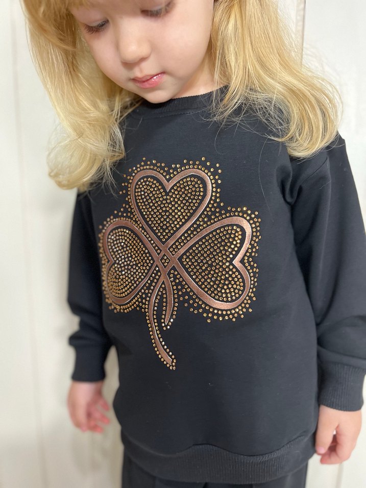 Pul İşlemeli Siyah Kız Eşofman Takımı - Görsel 3