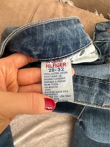 s Beden mavi Renk Orijinal Tommy Hilfiger