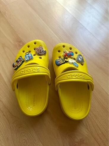 26 Beden sarı Renk Crocs