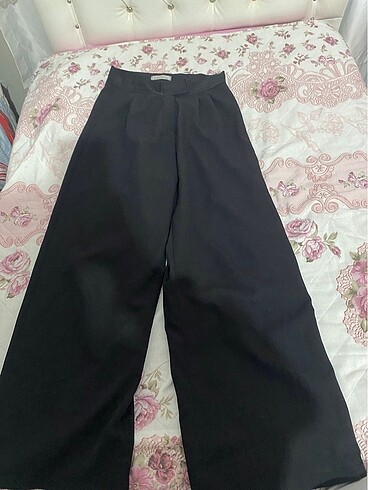 Zara kumas pantolın