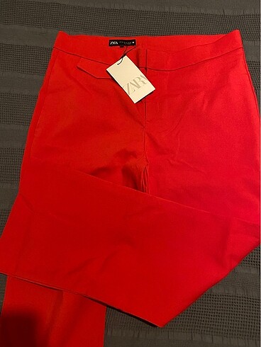 xl Beden kırmızı Renk Zara pantolon