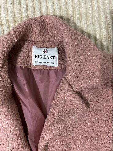 Bayan kaşe kaban - Görsel 2