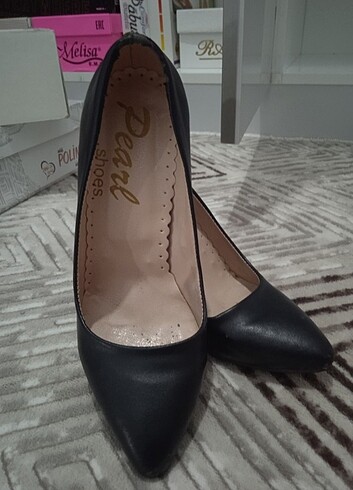 Diğer Stiletto 