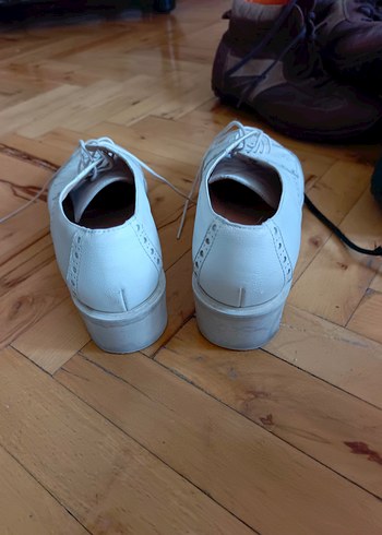 Beyaz Bağcıklı Kadın Oxford Ayakkabı - Görsel 5