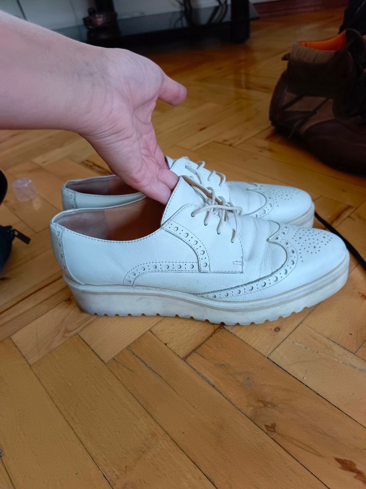 Beyaz Bağcıklı Kadın Oxford Ayakkabı - Görsel 3