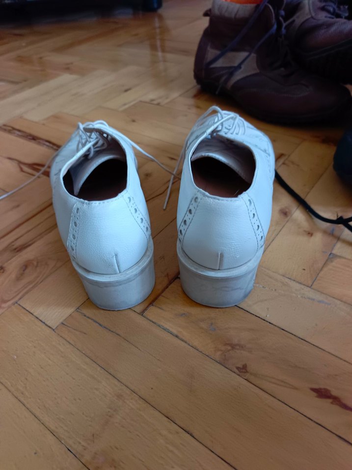 Beyaz Bağcıklı Kadın Oxford Ayakkabı - Görsel 5