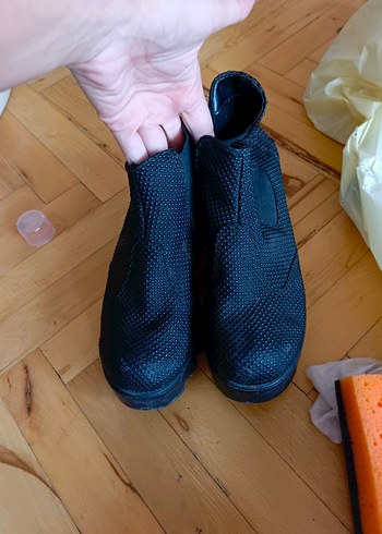 Kadın Siyah Topuklu Bot - Görsel 2