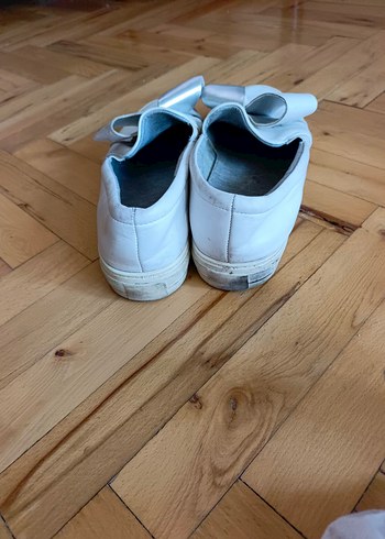 Beyaz Kadın Dolgulu  Detaylı Spor Ayakkabı - Görsel 6