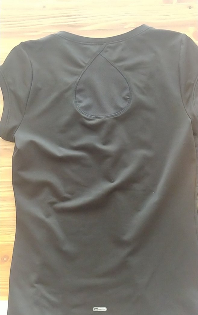 Siyah V Yaka Kadın Spor Tişörtü - Görsel 3