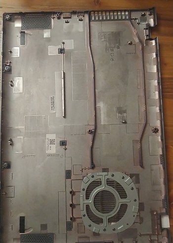 Siyah Dizüstü Bilgisayar Alt Kasa - Görsel 3