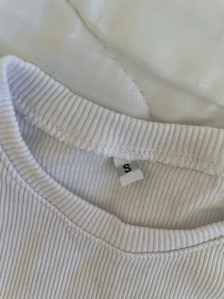 ÇİLEK BASKILI TSHIRT - Görsel 3