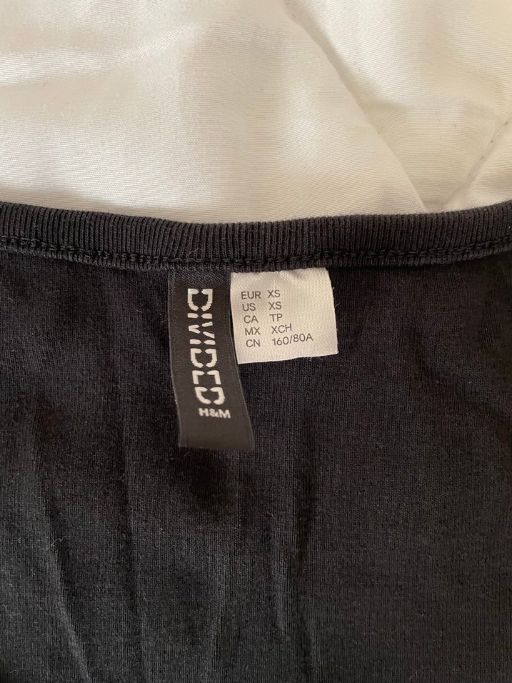 Düğmeli Siyah Bluz Ve Siyah Crop Top - Görsel 5