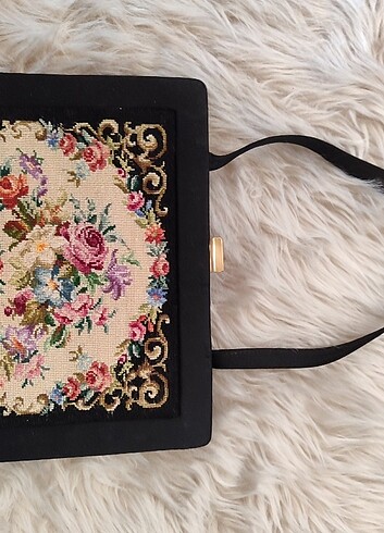 Petit point çanta