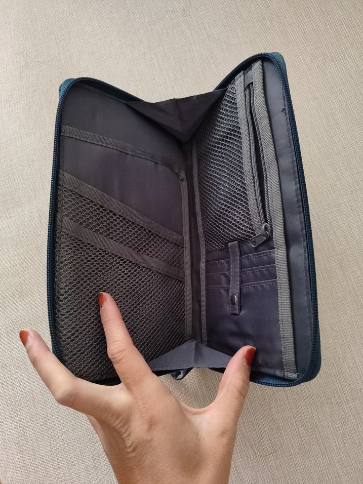 Lacivert Süet Fermuarlı seyahat çantası - Görsel 4