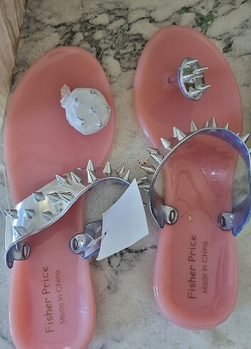 MAX Pembe terlik