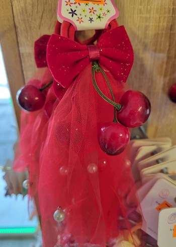 Kırmızı Fiyonk ve Kirazlı Çocuk Saç Aksesuarı - Görsel 3