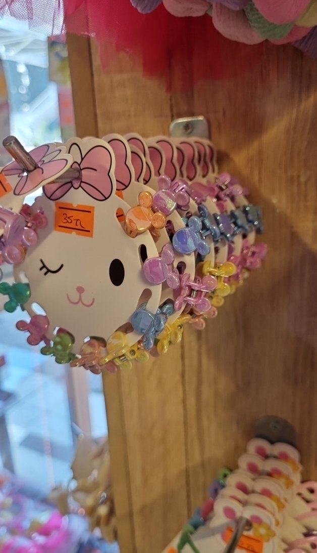 Renkli Baskılı Fiyonk Detaylı Çocuk Toka Seti - Görsel 3