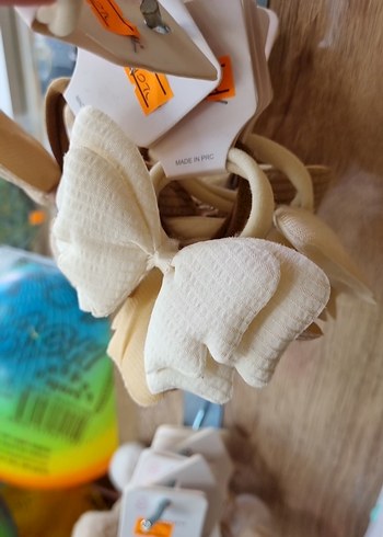 Beyaz Fiyonk Detaylı Çocuk Saç Tokası - Görsel 2