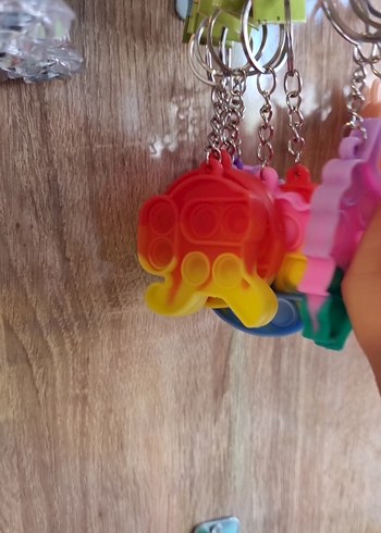 Renkli Kalp Popit Anahtarlık - Görsel 3