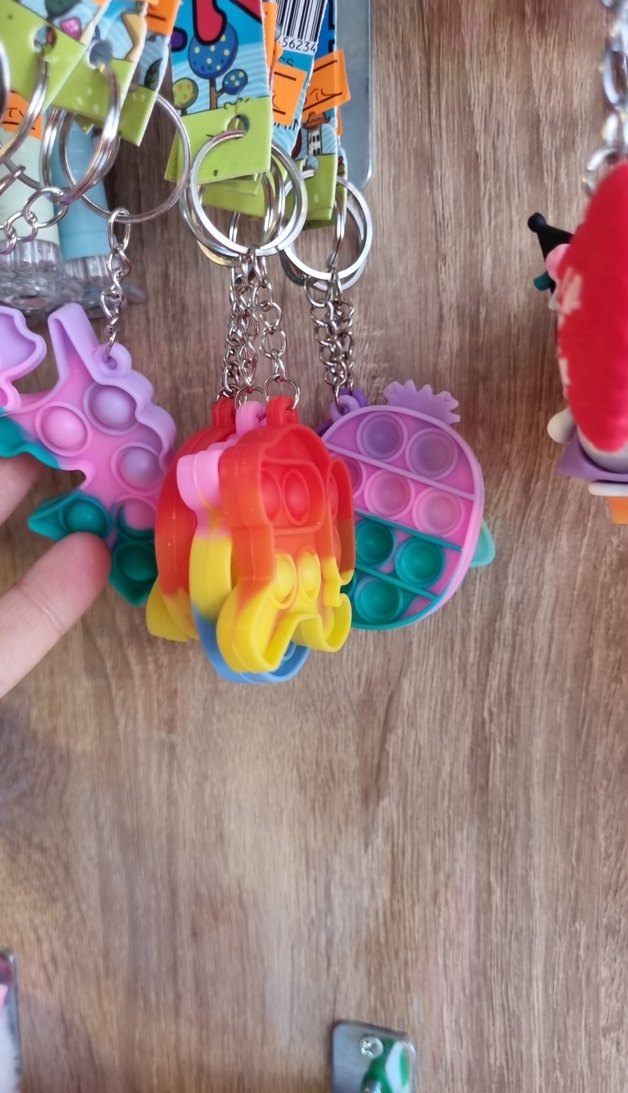 Renkli Kalp Popit Anahtarlık - Görsel 4