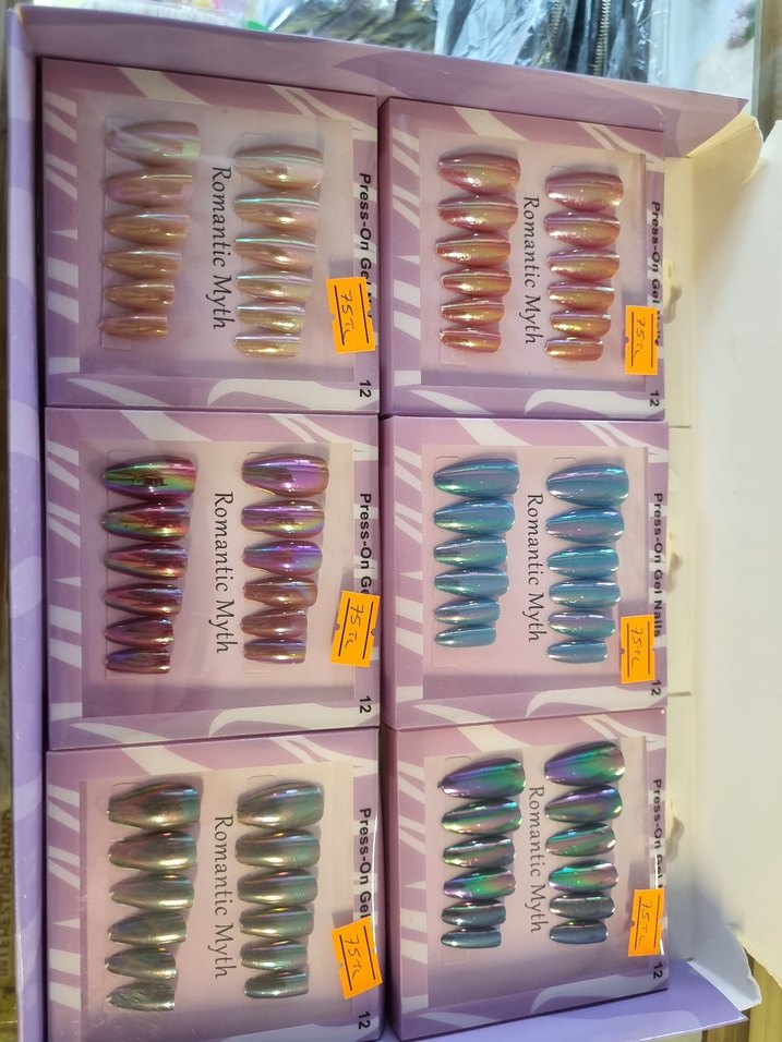 Pastel Çok Renkli Tırnak Süsleri
CAT'S EYE - Görsel 4