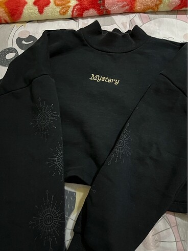 Crop sweat